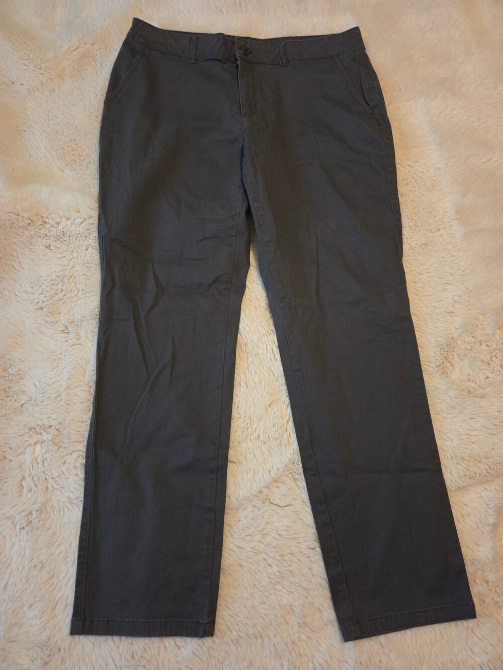 Magellan Outdoors Gray Casual Jean Pants size 16